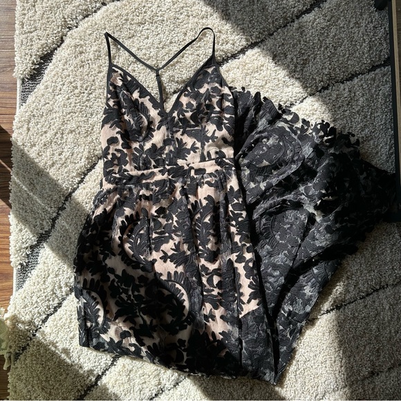 NBD Dresses & Skirts - NBD Wildside Maxi Dress in size XS. NWT.